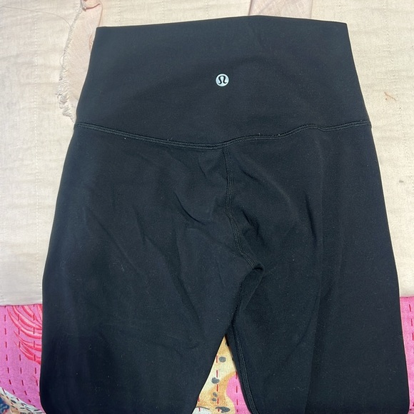Lululemon leggings size 4 22” inseam inch cropped black align material - Picture 5 of 7